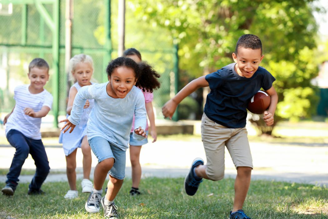 Rozwijaj pasję do sportu w dziecku od najmłodszych lat: Popularne zajęcia sportowe dla dzieci